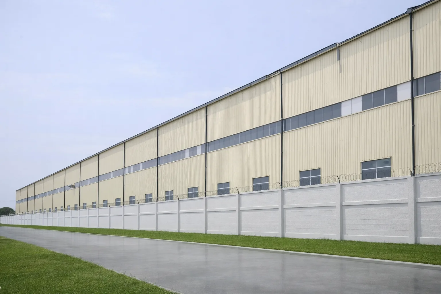 Покраска промышленных фасадов